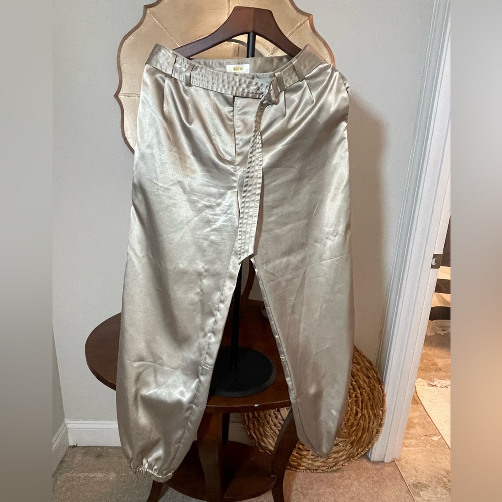 Anthropologie Maeve Satin Joggers w/ Belt Champagne Quiet Luxury Sophisticated - Picture 3 of 16